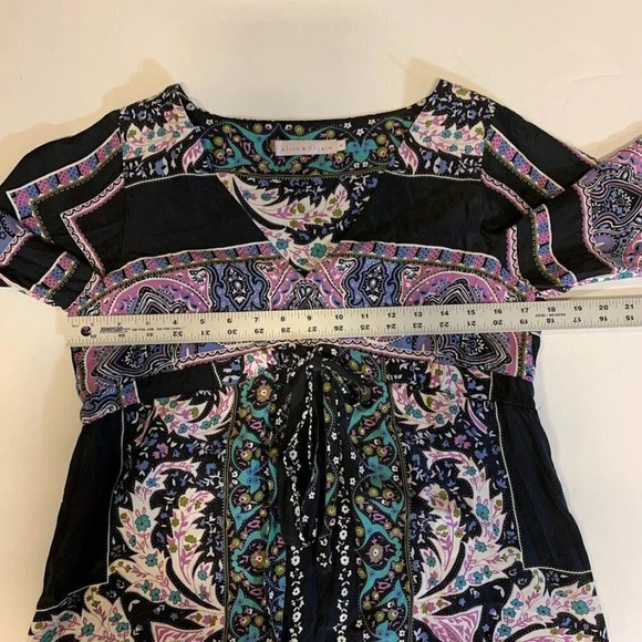 Alice & Trixie Womens Silk Peasant Top Long Flare Sleeves Tunic Size M - Picture 9 of 11